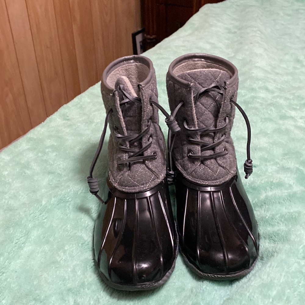 Seven 7 Duck Boot